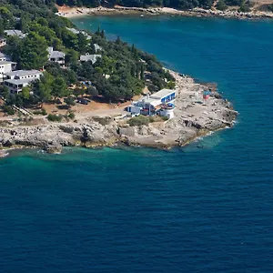Horizont ** Pula